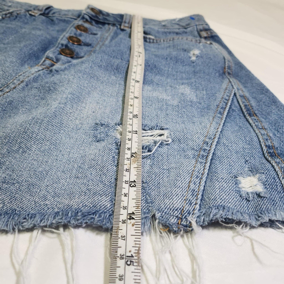Free People We The Free A-Line Mini Skirt Women's Size 28 Blue Distressed Denim - Picture 4 of 8